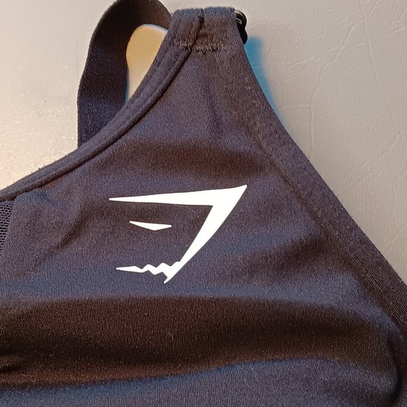 Gymshark women's black padded cup sports athletic bra sz Medium - Picture 8 of 12